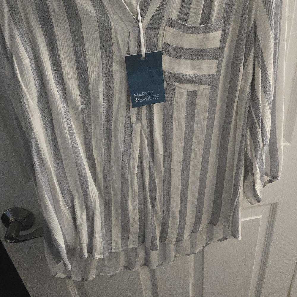 Market & Spruce Gray and White Striped Blouse